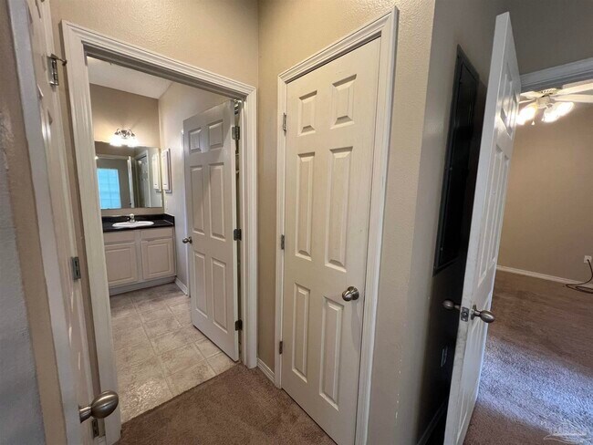 Building Photo - 7101 Joy St