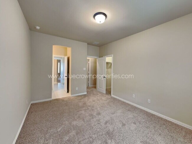 Building Photo - 2313 Bunnels Fork Rd