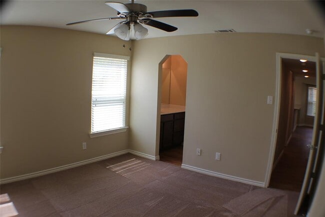 Building Photo - 12711 Rampart St
