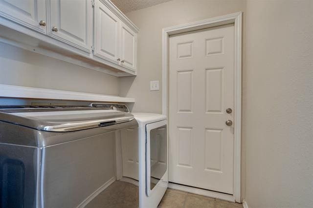 Building Photo - 215 Linda St