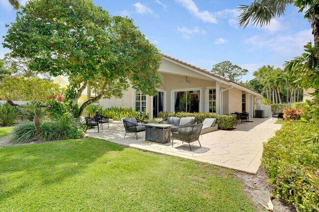 Building Photo - 13810 Cross Pointe Ct