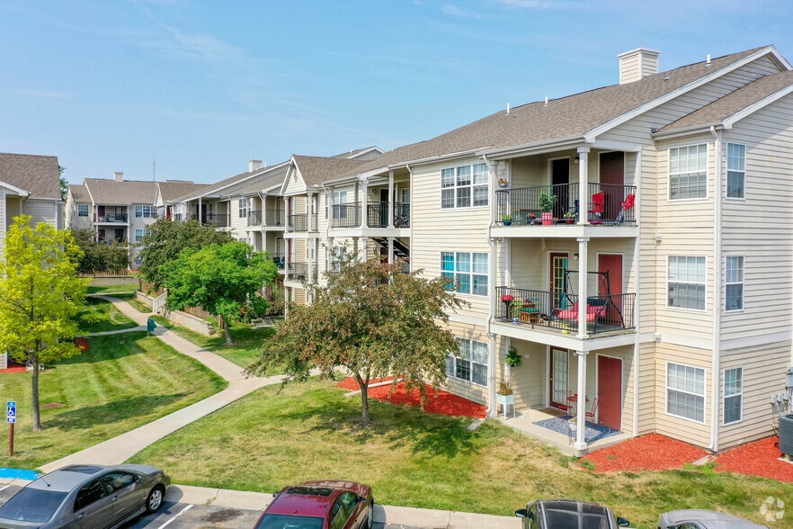 Building Photo - Waterbrook Apartments