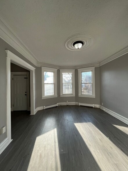 Building Photo - 268 Dwight St