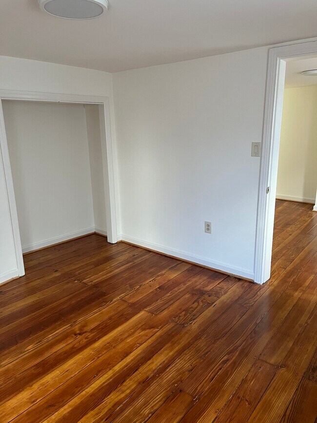 Building Photo - 366 W Patrick St