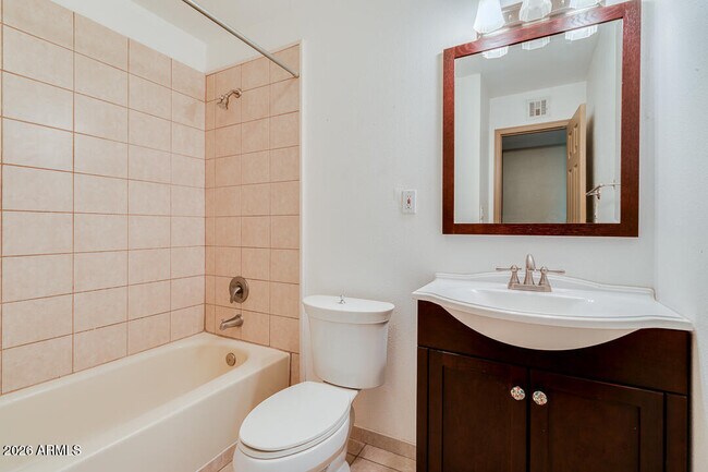 Building Photo - 7248 E Wilshire Dr