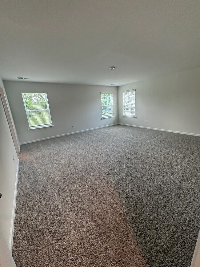 Building Photo - Brand New 4BR/2.5BA Single Family Home