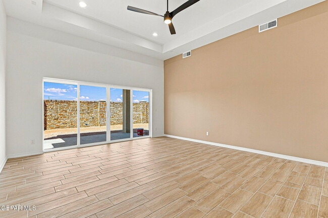 Building Photo - 15337 Promise Ct
