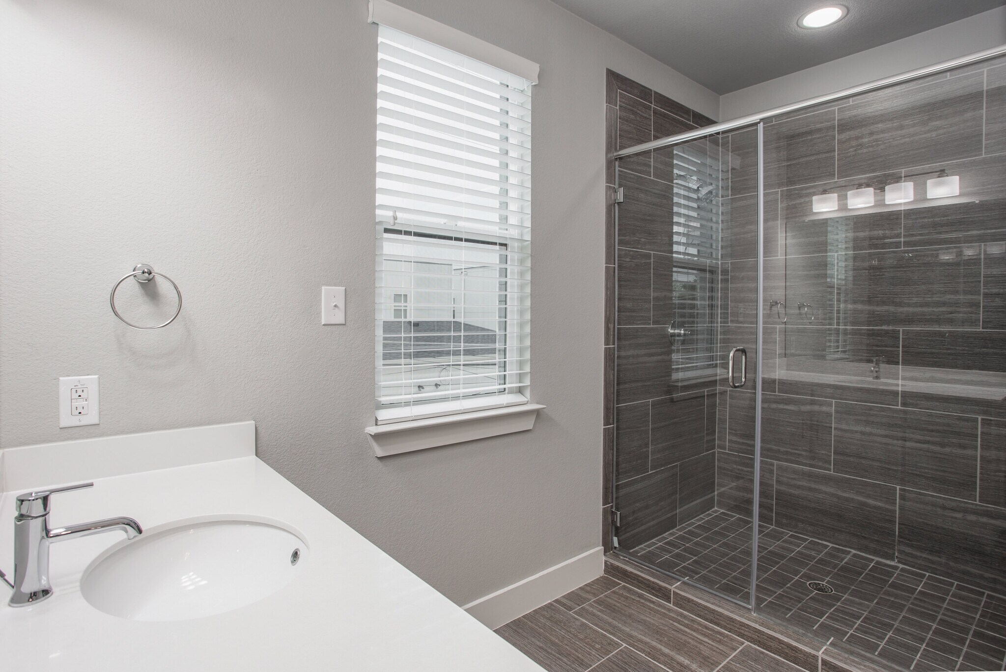 Master Bath attached to Master Bedroom w/2nd Large Master Closet - 212 Wimberly Street