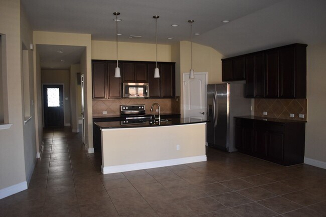 Building Photo - Tuscany Meadows 4 Bedroom in Harker Heights!