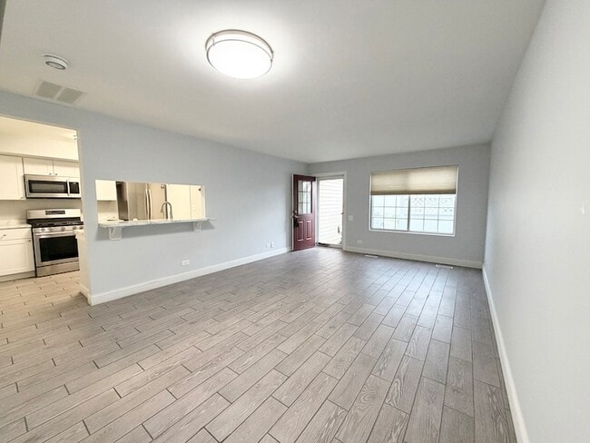 Building Photo - 345 N Gregory St