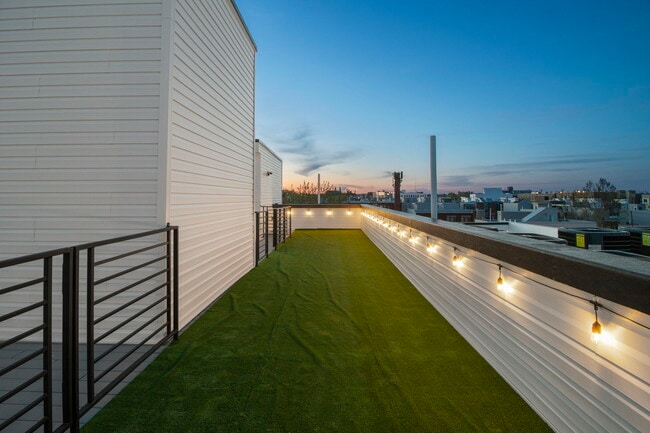 Building Photo - Cobblestone Lofts