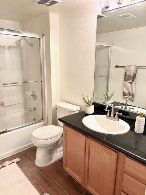 Building Photo - 43376 Cook St