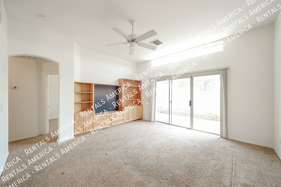 Building Photo - 6730 E Hermosa Vista Dr