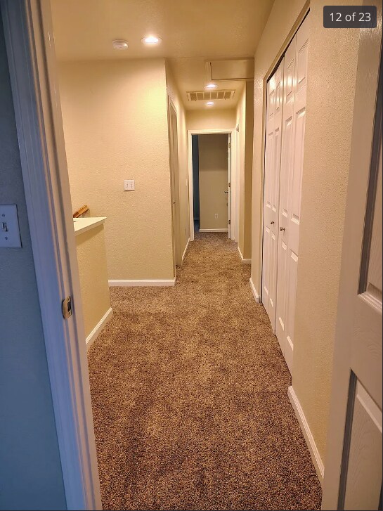 Building Photo - 609 Chateau Way