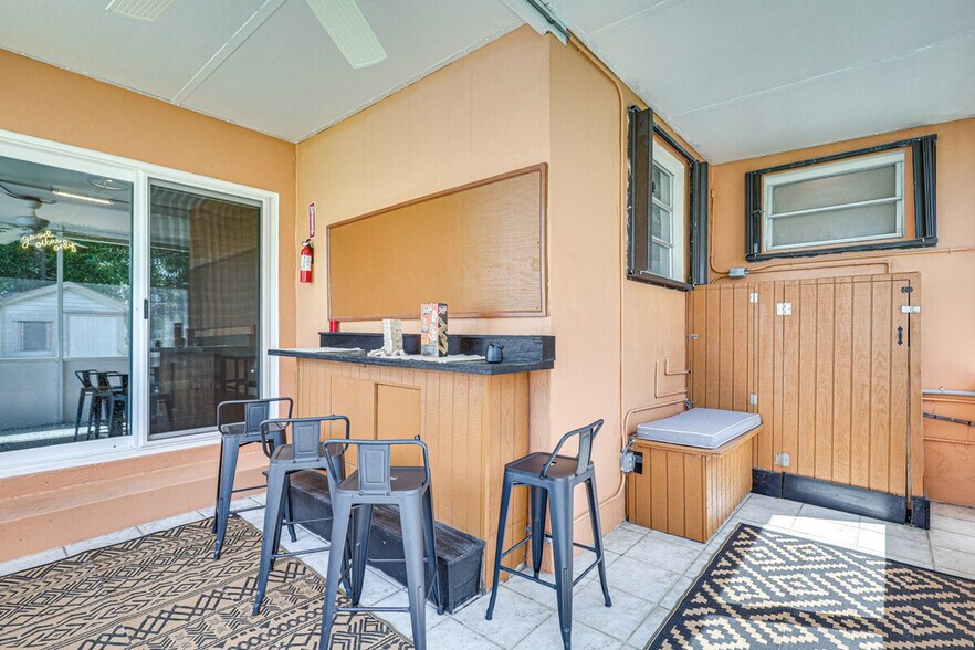 Building Photo - 2934 NW 66th St