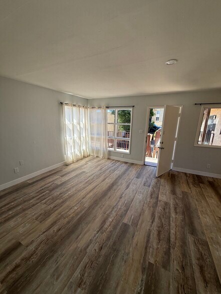 Building Photo - 4225 Estrella Ave