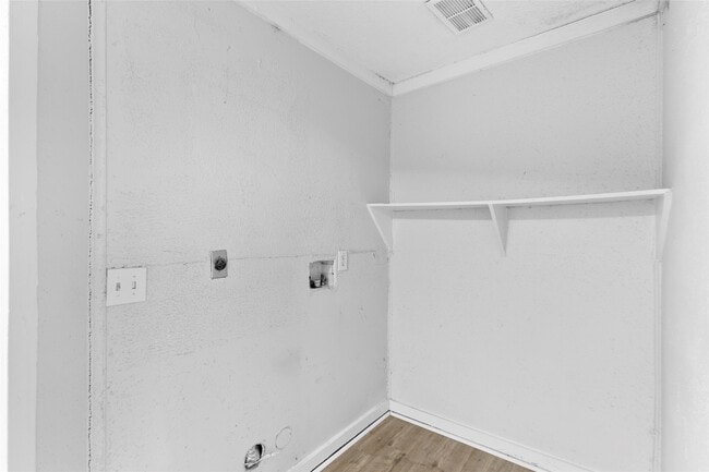 Building Photo - 31 B Jackson Rd