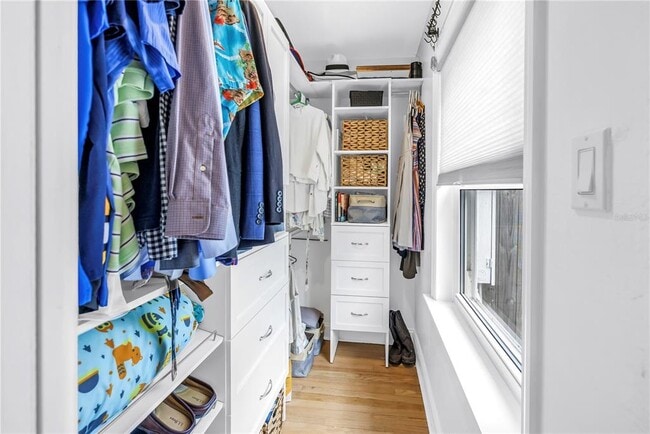 Building Photo - 2421 Covina Way S