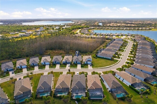 Building Photo - 13615 Blue Bay Cir