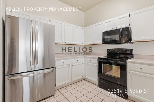 Building Photo - 13814 S 42nd St