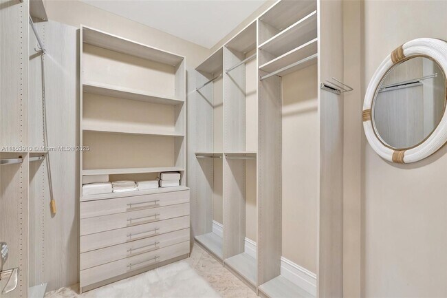 Building Photo - 4610 SW 178th Ave