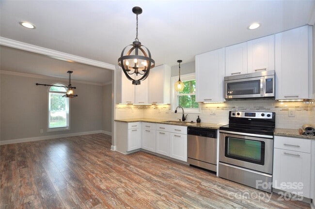 Building Photo - 1710 Kimway Ct