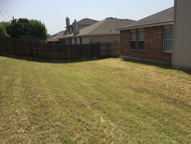 Building Photo - 707 Bighorn Dr