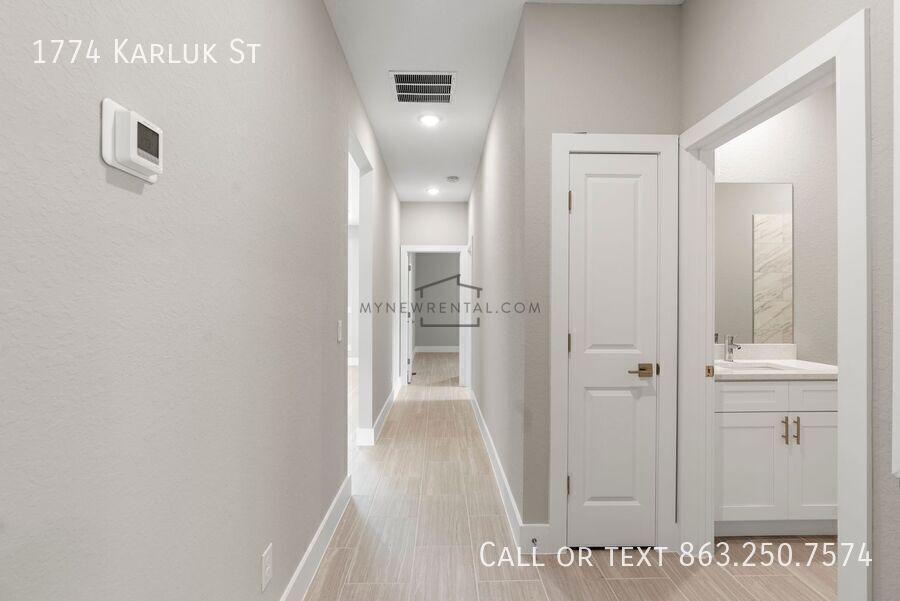 Building Photo - 1774 Karluk St