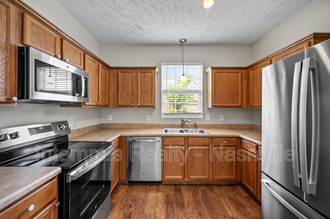 Building Photo - 8619 Altesse Way
