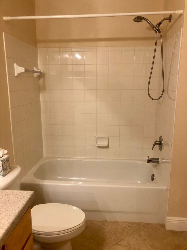 Building Photo - 2/2 with beautiful water views available n...