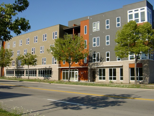 Primary Photo - Century City Lofts