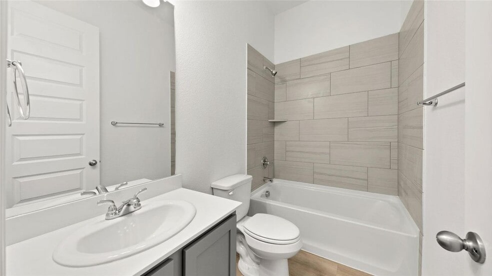 Building Photo - 2335 Sheppards Ln