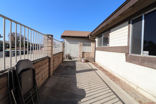 Building Photo - Great Home in Northeast Santa Maria