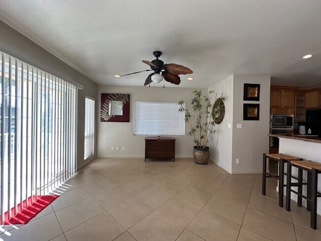 Building Photo - Single Family Executive Style Home in Gated Community