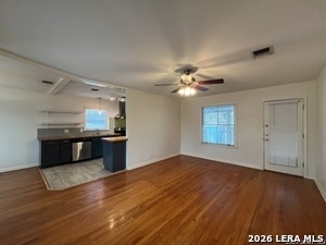 Building Photo - 218 Karen Ln