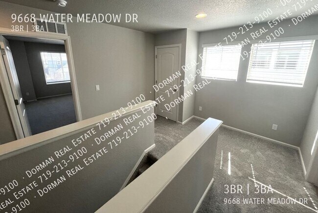 Building Photo - 9668 Water Meadow Dr
