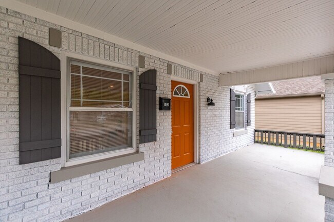 Building Photo - PRE-LEASING