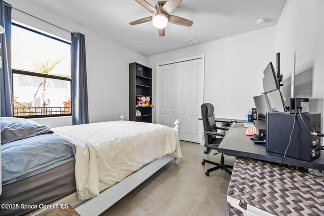 Building Photo - 8108 Dobre Wy