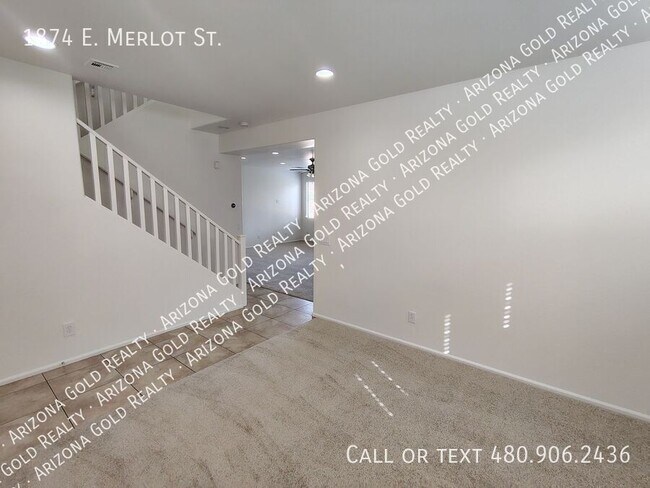 Building Photo - 1874 E Merlot St