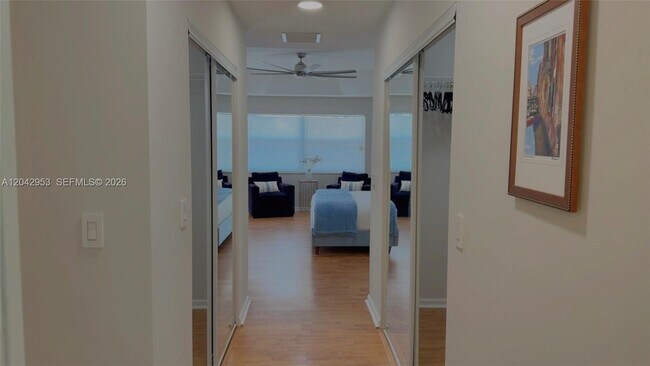 Building Photo - 165 Cypress Trce