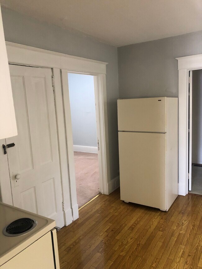 437 Halley St 437 Halley St Erie PA 16511 Apartment Finder