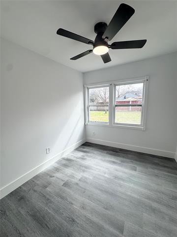 Building Photo - 303 W Broad St