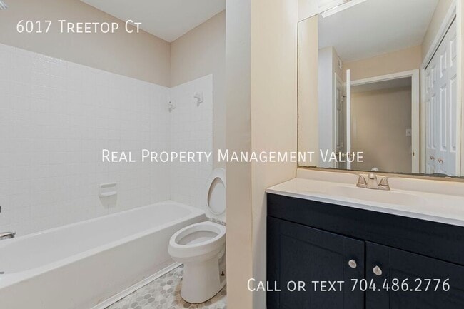 Building Photo - 6017 Treetop Ct