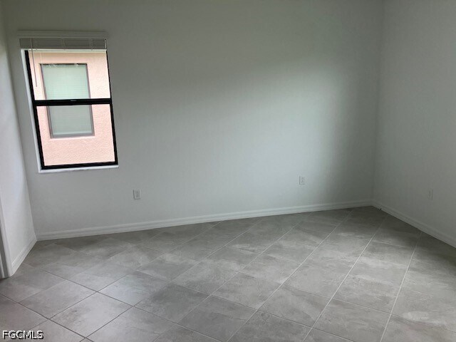 Building Photo - 14651 Portico Blvd