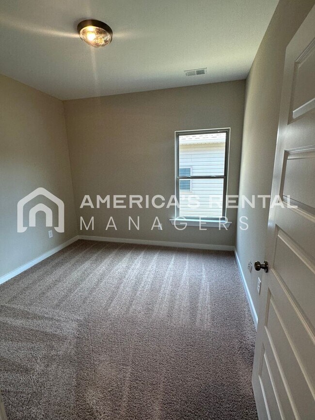 Building Photo - 3757 Seaside Sparrow Cir