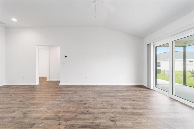 Building Photo - 6270 Elitania Ln