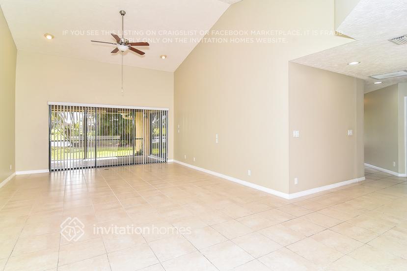 Building Photo - 1918 Lindsey Ct