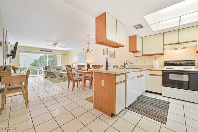 Building Photo - 1936 Beach Pkwy