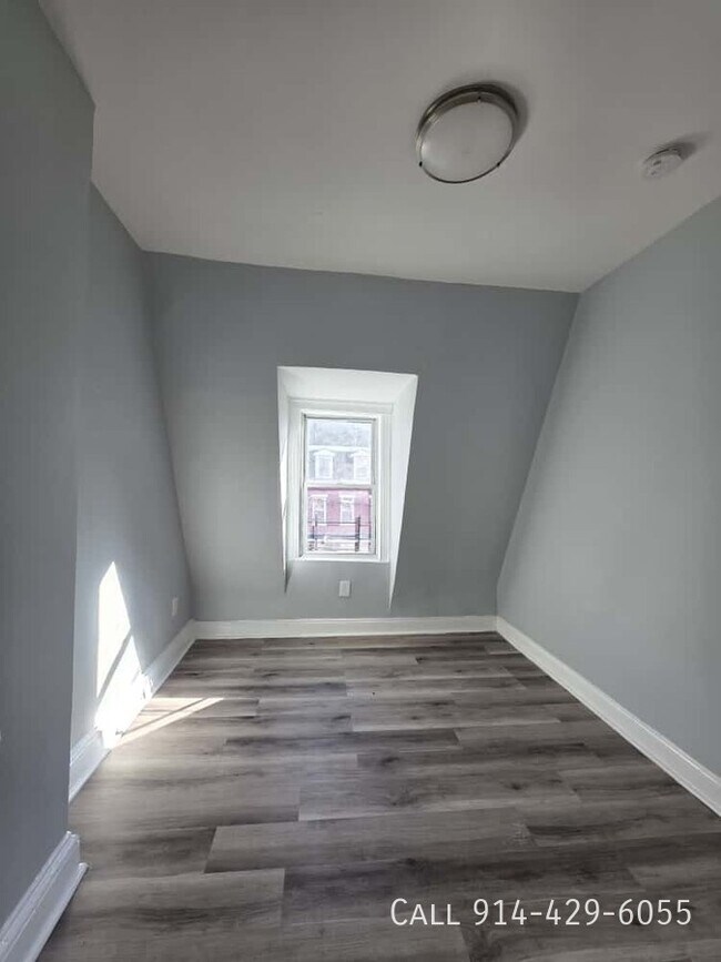 Building Photo - 157 Buena Vista Ave