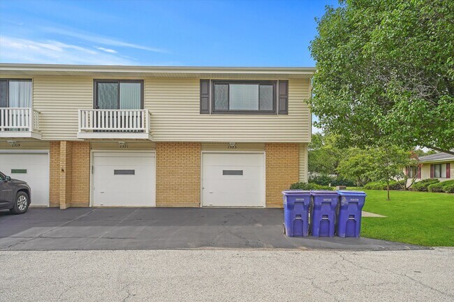 Building Photo - 1323 Wakeby Ln